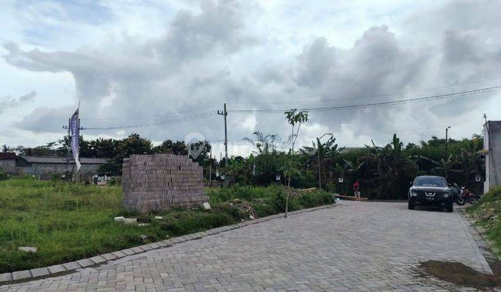 Modern Rumah Wagir Dekat Pusat Kota Malang 6