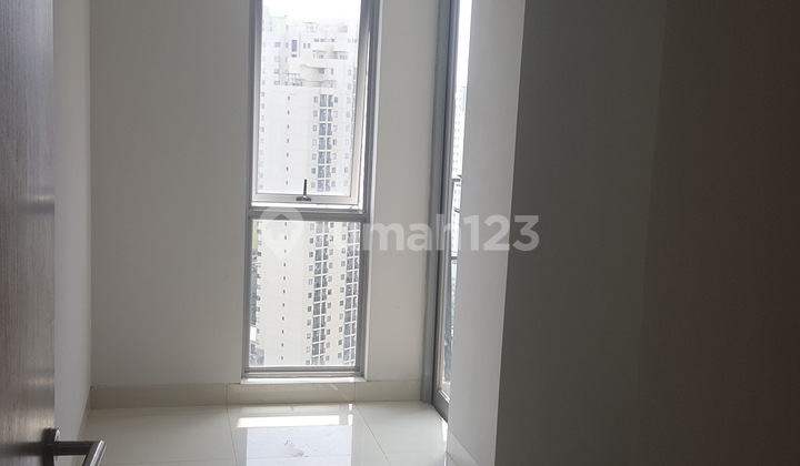 For Sale: The Mansion Apartment (Cheap) For Sale: The Mansion Apartment (Cheap)