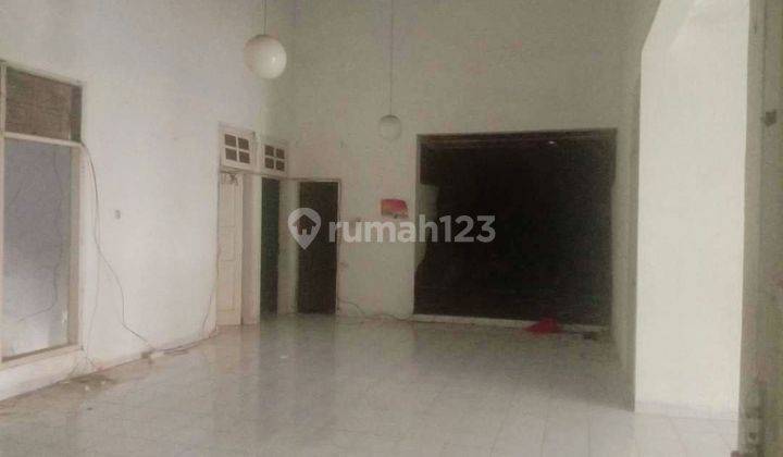 Dijual Rumah di Kompleks Chrysant 2