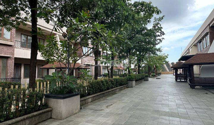 Dijual Rumah Cantik di Grand City Veteran Selatan 2