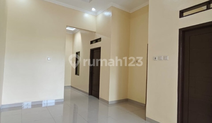 Jual Rumah Nyaman Bagus Baru Strategis di Harapan Indah 2