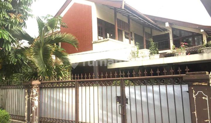 Spacious House, Strategic Location, Flood-Free in Bintaro Sector 2
