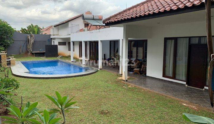 Rumah Bagus 1 Lantai Dalam Kompleks di Kemang, Jakarta Selatan 1