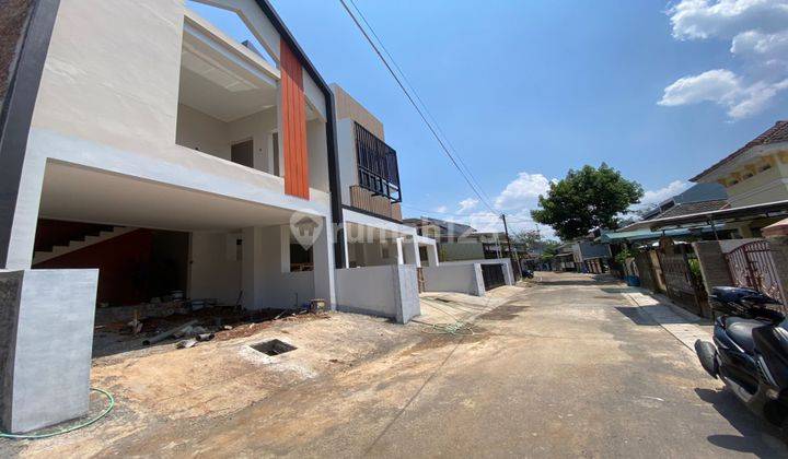 Kost Exclusive De Villa Palebon Majapahit Simpang Lima 2