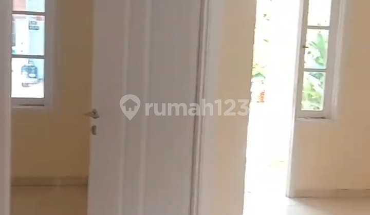 Rumah Minimalis Siap Masuk di Bintaro Dekat Stasiun Sudimara 2