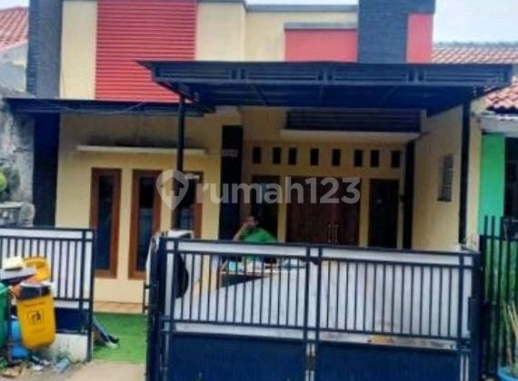 Rumah Dekat Stasiun Sudimara