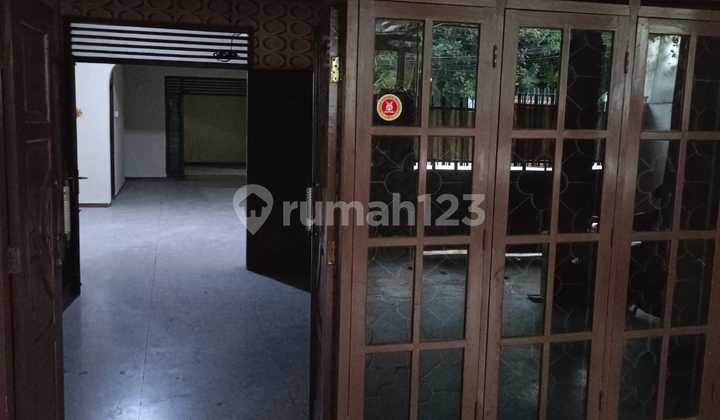 Rumah Sewa di Kebon Jeruk 2