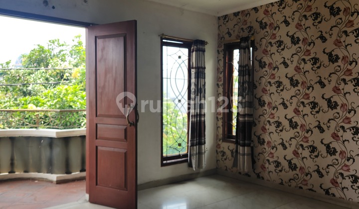 Rumah di Kemanggisan Jakarta Barat. Dekat Kampus ...