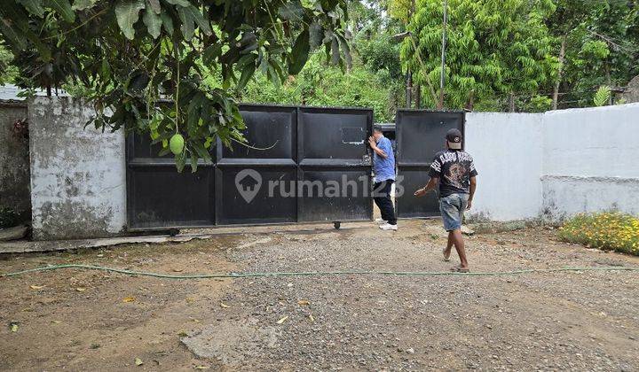 Pabrik Besar Luas Alat Masih Lengkap Lokasi di Jember 2