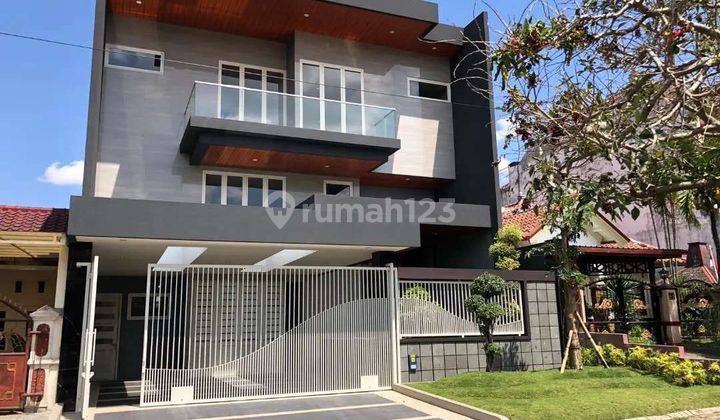 Rumah Bagus 2 Lantai Baru Harga Nego SHM di Pbi Araya, Malang 1