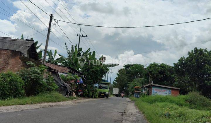 Tanah Luas Poros Jalan Harga Bagus Di Kepanjen Kabupaten Malang.  2