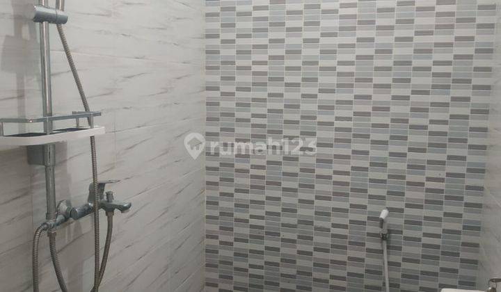 Rumah Luas Dan Strategis Full Perabot di Sengkaling Malang 2