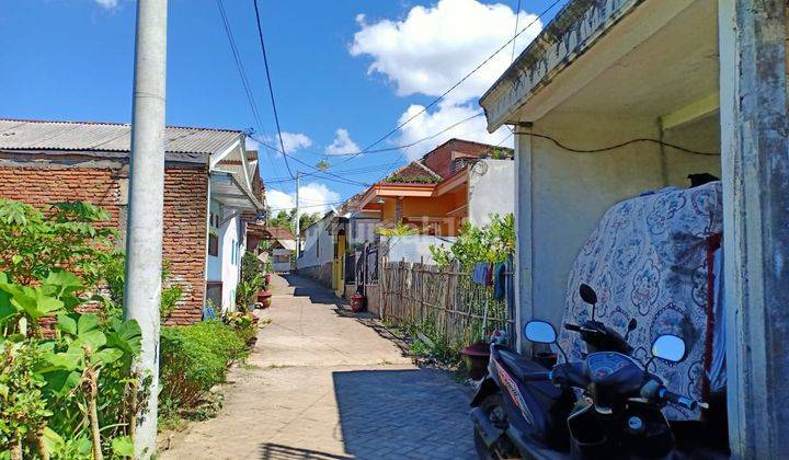 Rumah Bagus 2 Lantai Murah Siap Huni Lokasi di Pusat Kota Batu 2