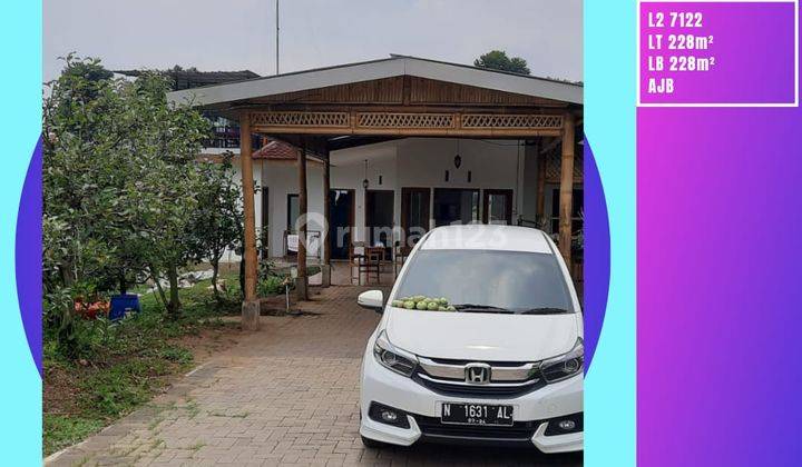 Rumah Luas Nyaman Untuk Hunian Lokasi di Pujon Malang 1