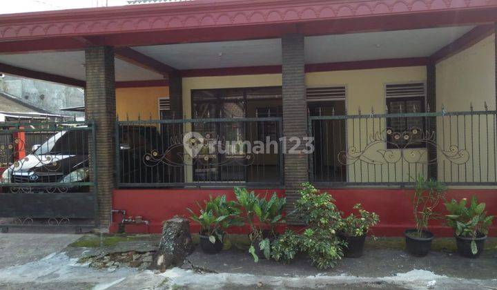 Rumah Bagus Luas Dan Murah Cocok Untuk Hunian Lokasi di Malang 1