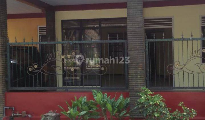 Rumah Bagus Luas Dan Murah Cocok Untuk Hunian Lokasi di Malang 2