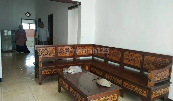 RUMAH BAGUS DISEWAKAN HARGA ISTIMEWA DI JUNREJO KOTA BATU.  2