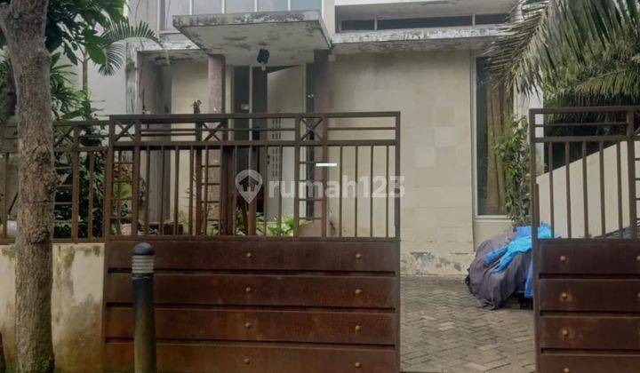 Rumah Minimalis Bagus Strategis di De Casablanca Malang  1