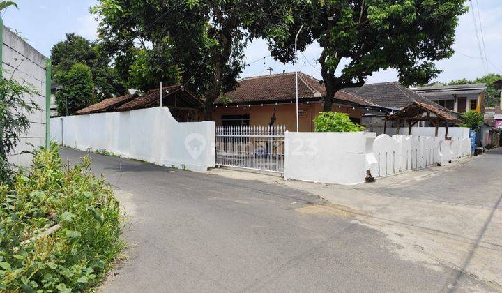 Rumah Klasik Bagus Harga Istimewa Di Sumbersari Kabupaten Jember. 2