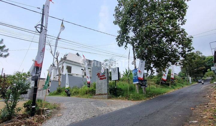 TANAH LETAK HOOK DI NGAGLIK KOTA BATU. 2