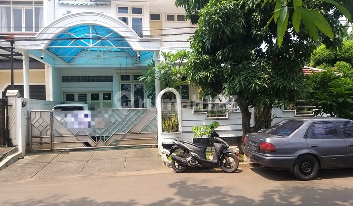 Dijual Rumah Tinggal Hoek Taman Alfa Indah