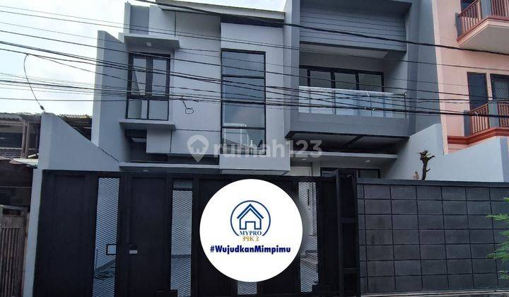 Rumah Baru Minimalis Modern Sunrise Garden  1