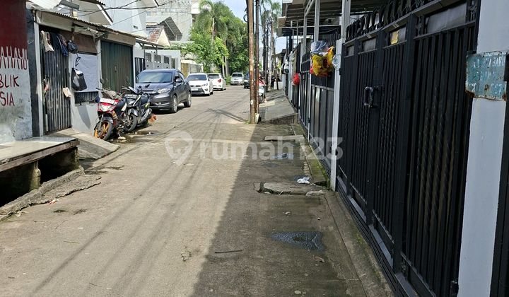 Tanjung Duren 3 Bedroom House for Rent Flood-Free 2
