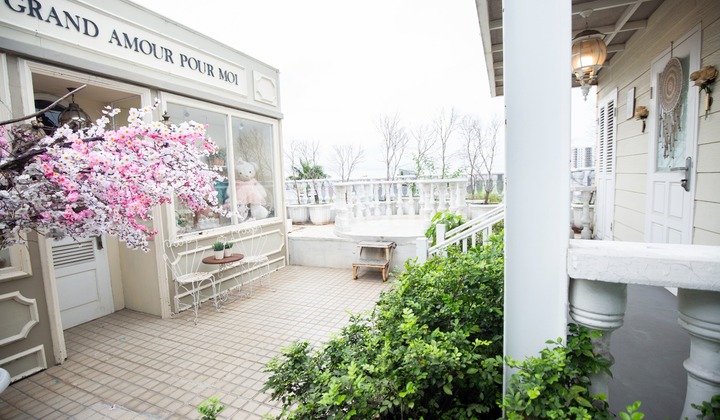 Citra 2 Extension Strategic House Suitable for Business and Residence Citra 2 Extension Strategic House Suitable for Business and Residence