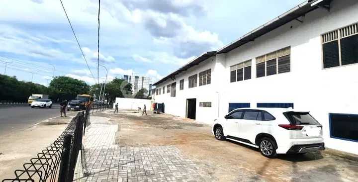 Gudang/ruang Usaha Area Lingkar Luar Puri Cocok Buat Showroom, Carwash Komersial Area Lebar.48m Gudang/ruang Usaha Area Lingkar Luar Puri Cocok Buat Showroom, Carwash Komersial Area Lebar.48m