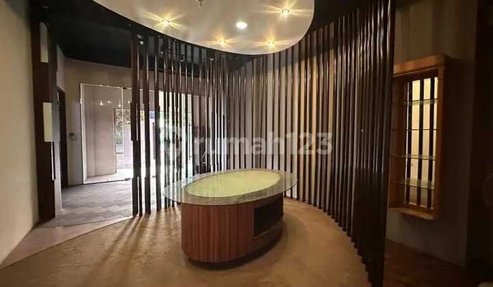 4-Storey Linked Ruko in Daan Mogot Baru, West Jakarta, Super Strategic and Ready to Use 2