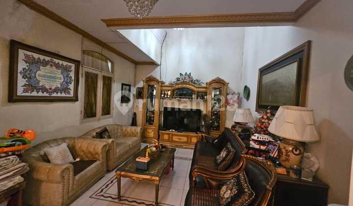 Rumah Klasik Di Permata Mediterania Srengseng Kembangan Jakarta Barat 2