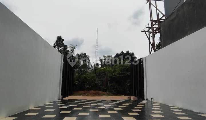 New Scandinavian House Ready to Live in Meruya, Many Bonuses Available for KPR and Installment Cash Payment