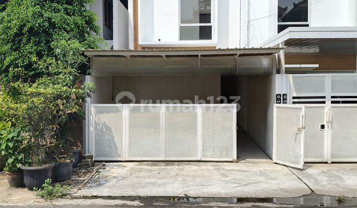 Rumah Scandinavian Baru Soka Meruya Utara Jakarta Barat