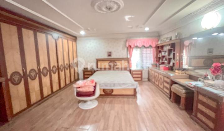 Rumah Mangga Besar Luas Harga Dibawah Njop 50%