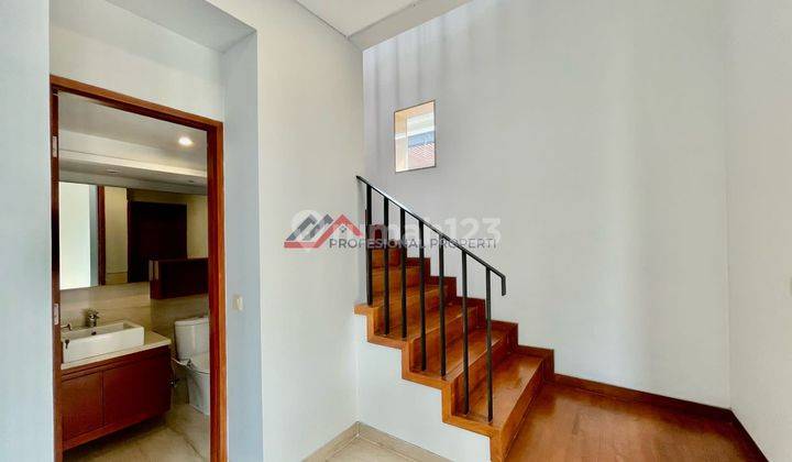 RUMAH MODERN MINIMALIS DALAM TOWNHOUSE PREMIUM CIPETE  - JAKARTA SELATAN 2