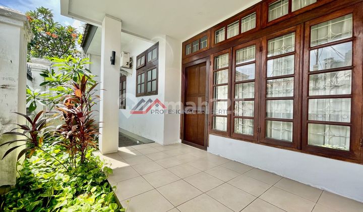 Rumah kokok area kemang harga negoooo.... 1