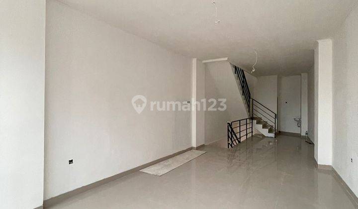 Ruko zona komersial area pondok gede harga negooo 8