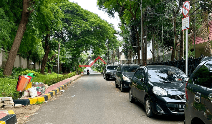 Rumah Bagus Dan Kokoh Hitung Tanah Saja Dekat Ke Senayan City 2