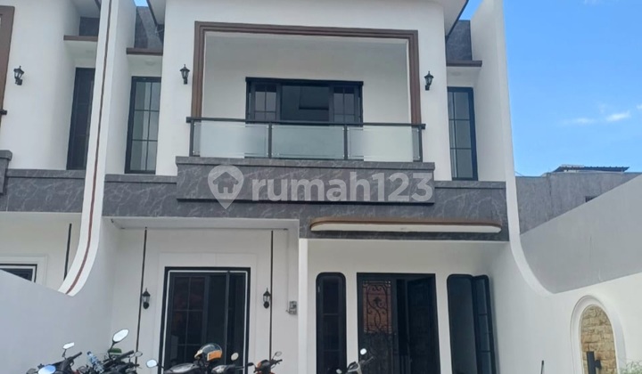 Luxurious New House in Jagakarsa Cilandak 155sqm 3.2m Negotiable 2
