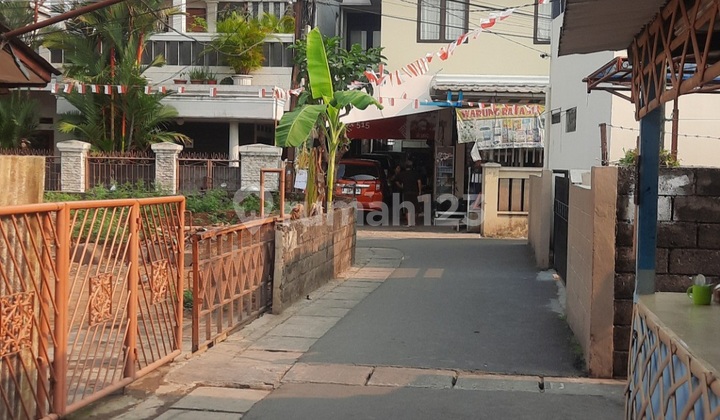 East Pejaten House, Pasar Minggu, South Jakarta, Car Access, 850 Million. 2