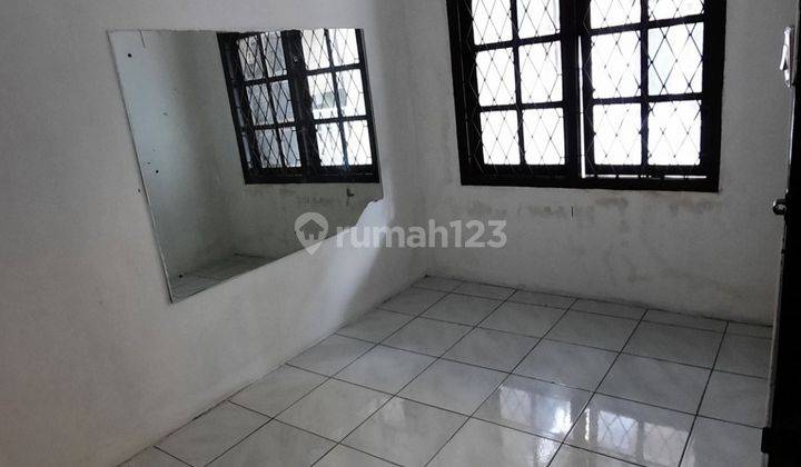 Rumah jati padang pasar minggu 3 kmr tdr 28jt/thn 5
