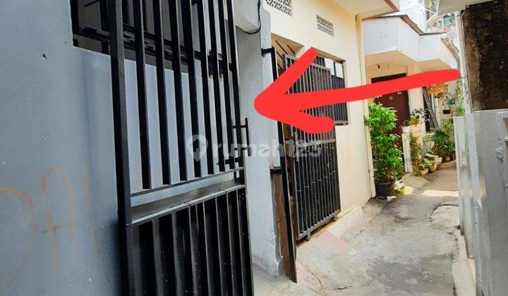 Dijual Kost2an 3 pintu di blkg Kalibata City kec.Pancoran hny 350jt  2