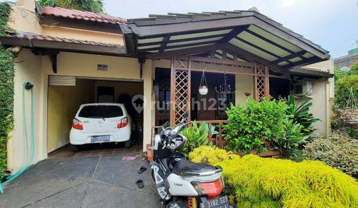 Rumah furnish Jati pdang Pasar Minggu dekat sekolah yasporbi 82jt/thn 1
