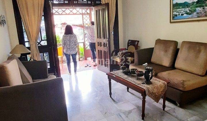 Rumah furnish Jati pdang Pasar Minggu dekat sekolah yasporbi 82jt/thn 9