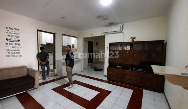 Rumah pinggir jln Jati padang pasar minggu ccok tuk kntor 73jt/thn 5