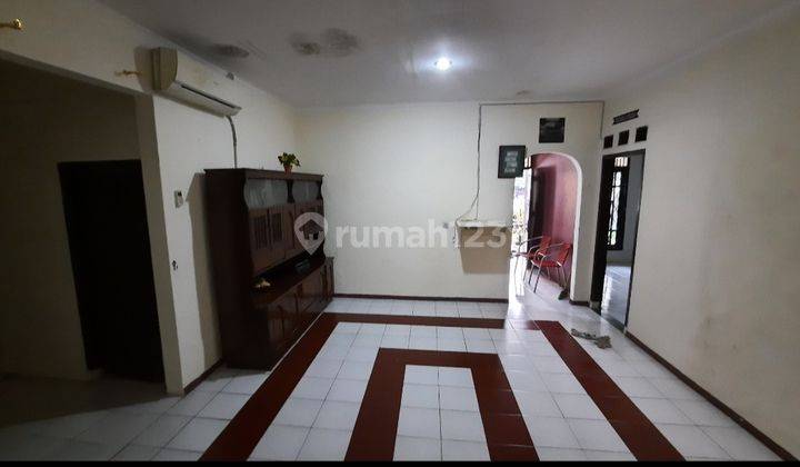 Rumah pinggir jln Jati padang pasar minggu ccok tuk kntor 73jt/thn 6