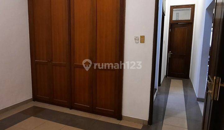 Rumah sangat strategis Jati padang Pejaten ls.180mtr dekat Halte busway 88jt/thn 7