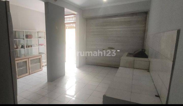 Rumah pinggir jln Pengadegan Pancoran Jaksel 36jt/thn Net 6