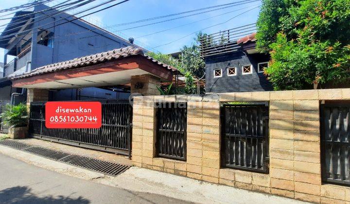 Rumah 300mtr parkir 3-4 mbl lenteng agung sebrang Pancasila 56t/thn net 3