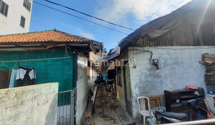 Rumah lama 420mtr Shm Pejaten Pasar minggu hnya 40mtr ke Halte busway  1